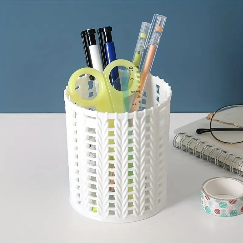 Round Hollow Imitation Rattan Pen Holder for Desk Storage