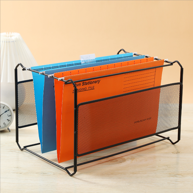 Metal Hanging Rack for Office and Dormitory Storage